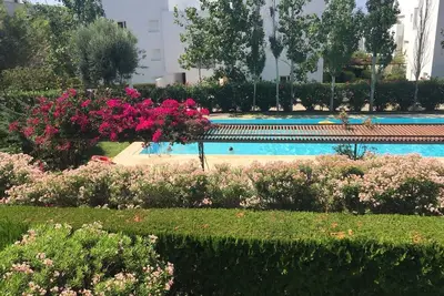 Image de Appartement Fantastique + Piscine + Parking + Internet / Wifi + Air Cond,