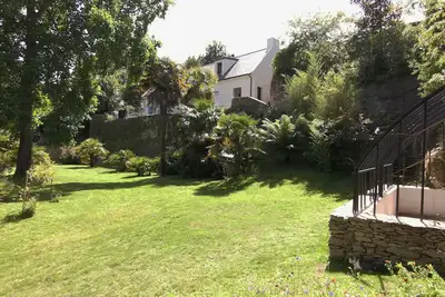 Image de Maison Orgo > Villa 150 m2 dans jardin avec palmiers, près du port de Palais