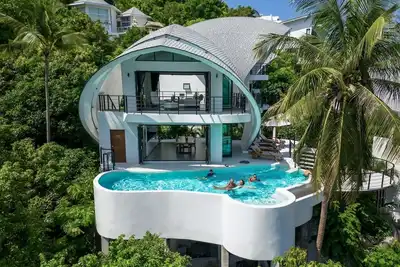 Image de Villa The Spot villa grand luxe face Ă la mer et jungle