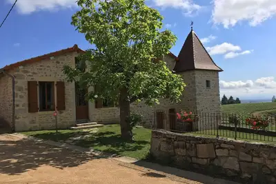 Maison au coeur des vignes sur un Domaine Viticole, Le Domaine de la Paroisse