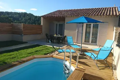 Image de Les Lauzes De St Michel- La Sarriette