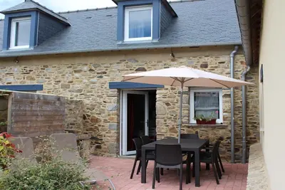 Image de Gîte Ti Melen dans ancien corps de ferme, baie du Mont-st-Michel
