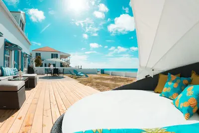 Image de Maison privée de 2 chambres sur la plage - Grand Turk Island aux îles Turques et Caïques