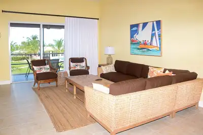 Image de 1st Class - Condo, Beach & Views - 7ème nuit Gratuite!