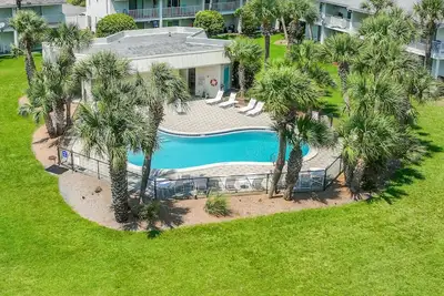Image de Walk To Beach, Community Pool • Family Townhome ~ Miramar Beach, Fl