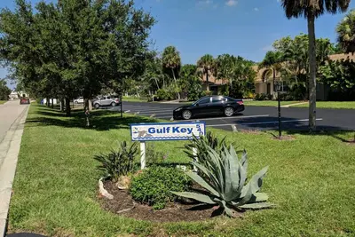 Image de Nouvelle inscription: Sun, Sea Breeze & Seagulls - The Ultimate Beach Location