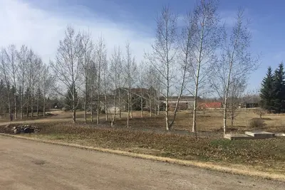 Image de Green Ribbon Acres, dans le magnifique comté de Leduc