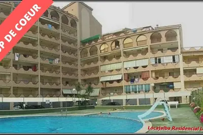 Image de Appartement climatise tous chambres, wifi, piscine, parking ferme