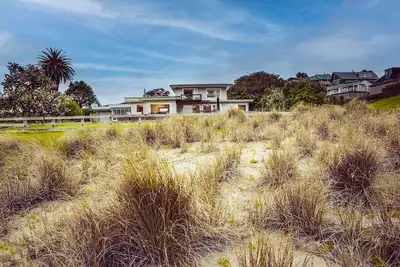 Image de Absolute Beachfront Onemana Pararaiha