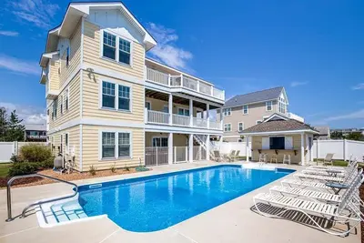 Image de Smile N Wave | 30 m de la plage | Piscine privée, bain à remous