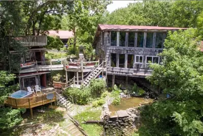 Image de Superbe Treehouse Mansion