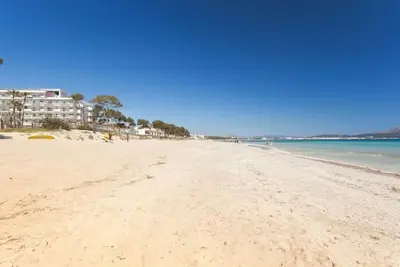Image de Rez De CHAUSSÉE Seulement À 100 MÈTRES De La Plage