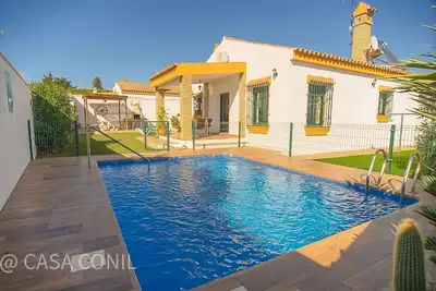 Image de Piscine privée, à Fuente del Gallo, avec air conditionné et internet - Casa Francis-1 -