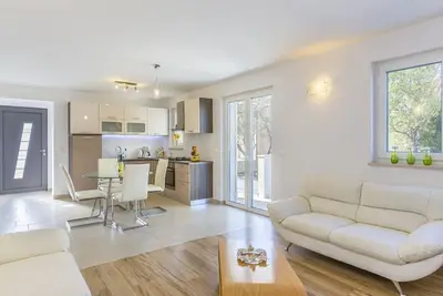 Image de Location de vacances à la mer, à 80m de la plage, avec une vue imprenable