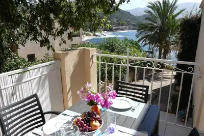 Image de Appart  2 Pièces  n°1  'pieds dans l'eau' (cap. 2 à 4 pers) sud-est