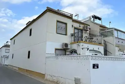 Image de Bungalow avec terrasse sur le toit vue dégagée