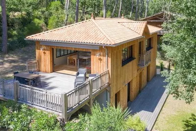 Image de Magnifique Villa Contemporaine 8 personnes sur le Golf (122)