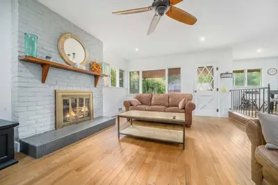 Image de Maison de 3 chambres dans un endroit calme