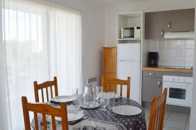 Image de Appartement 3 pièces avec terrasse, parking sécurisé, proche mer - 6 couchages à Narbonne Plage