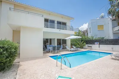Image de Villa Molly, belle villa 3bdr Protaras avec piscine, près de Fig Tree Bay Beach