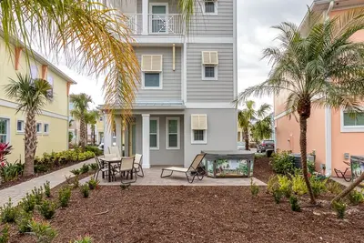 Image de Land Pirate Lookout: 3 Br / 3 Ba maison à Kissimmee, 8 personnes