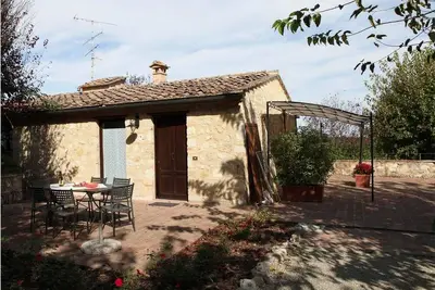 Image de Vacances dans un ancien monastère du XIVe siècle - Appartement L'olivo