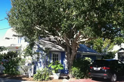 Image de Pervenche Cottage - avec 2 vélos - centre-ville de Stuart