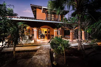 Image de Casa de La Vida Grande: un paradis tropical Ă Playa Grande