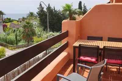 Appartement spacieux et moderne proche de la plage, Prés de la plage, des restaurants, bars et ville