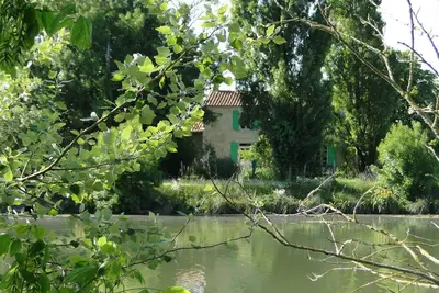 Image de Gîte marais poitevin bord de Sèvre
