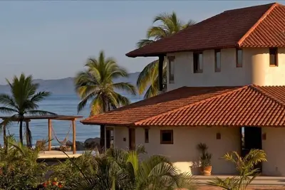 Image de Luxueux Beach House