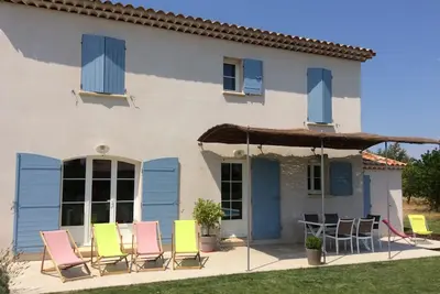 Image de Mas familial de charme climatisé à Pernes les Fontaines