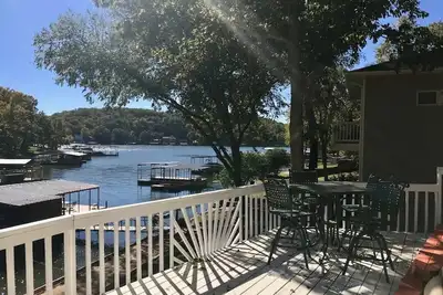 Image de Juste Beachy au magnifique lac des Ozarks!