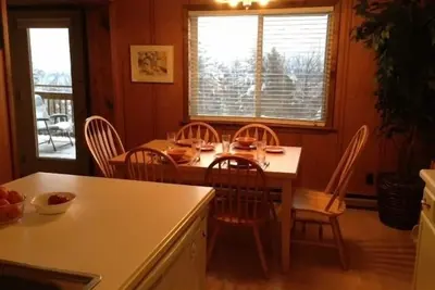 Image de Parfait 4 familles! & Groupes! —Proche de tout (mais plus silencieux) des tarifs avantageux!