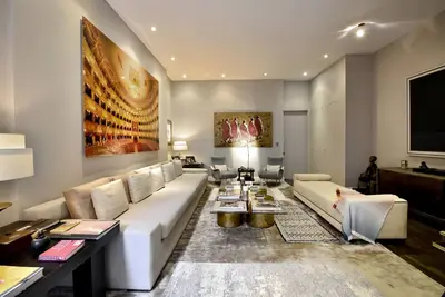 Image de Garden Duplex avec jardin privé près de Central Park dans l'élégant Upper East