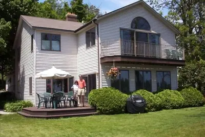 Image de West Michigan Executive Lakefront Retreat