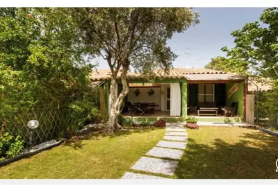 Image de Villasimius loc. Campus Villetta avec jardin dans une résidence privée