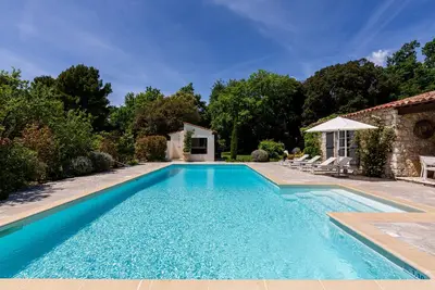 Image de Villa de charme, authenticité et quiétude - Piscine sécurisée, Proche du village