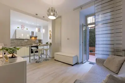 Image de *Flat With Private Patio* Inn White Rome