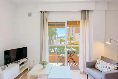 Image de Centre de Nerja - 75 mètres de la plage - vue mer - 2 balcons - 2 chambres