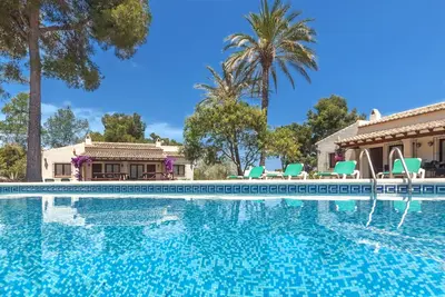 Image de Complexe privé avec piscine et Wifi à Javea jusqu'à 16 personnes