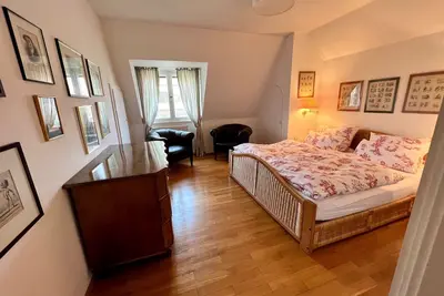 Image de Appartement Dg bien entretenu au pied de la colline verte