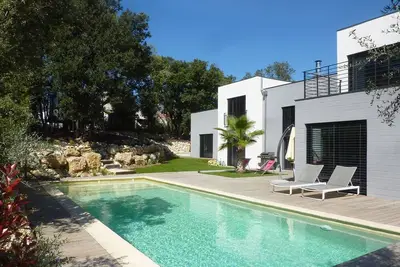 Image de Luxe, farniente et loisirs sous le soleil du Sud!