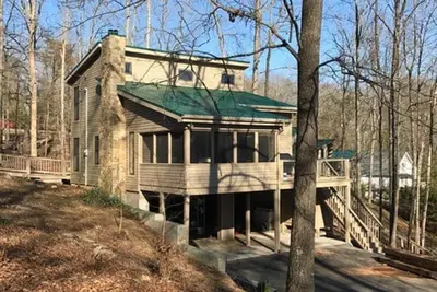 Image de Norris Lakefront Home Entièrement rénové en 2017 sur Quiet Cove à Deerfield Resort