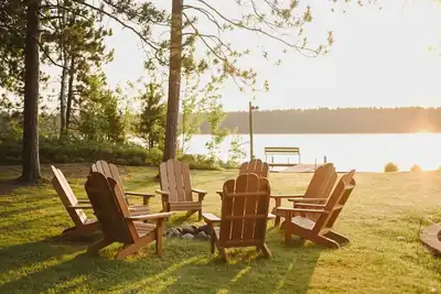 Image de Expérience nostalgique de Northwoods au Lodge at Alderwood Resort
