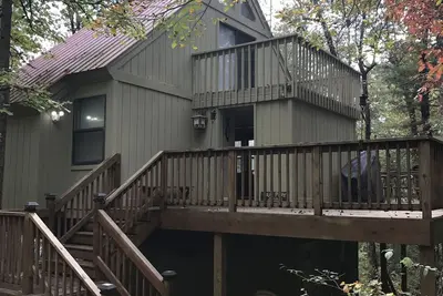 Image de \"Randonneurs\": comté de Rabun, en Géorgie; Randonnée / Vtt / Sentiers, Entreprise vinicole, Tallulah Gorge