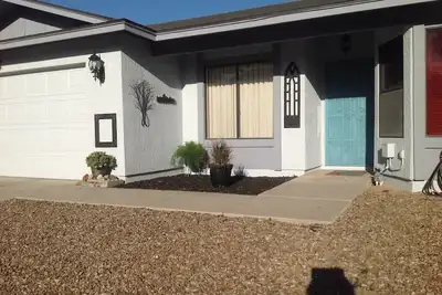 Image de Visiteurs d'hiver en Arizona! Grande maison loin de chez vous pendant une semaine ou un mois!