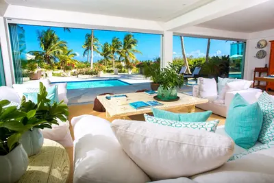Villa de luxe avec vue sur la mer à Punta Espada - Accès au club de plage, personnel personnel, chef personnel, piscine