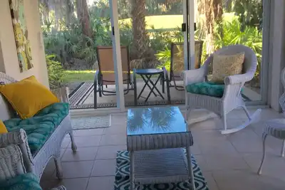 Image de Ground Floor Condo sur terrain de golf dans la belle Venise Florida