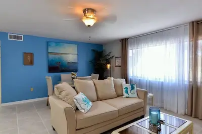 Image de Joliment décoré condo sur l'île de Venise